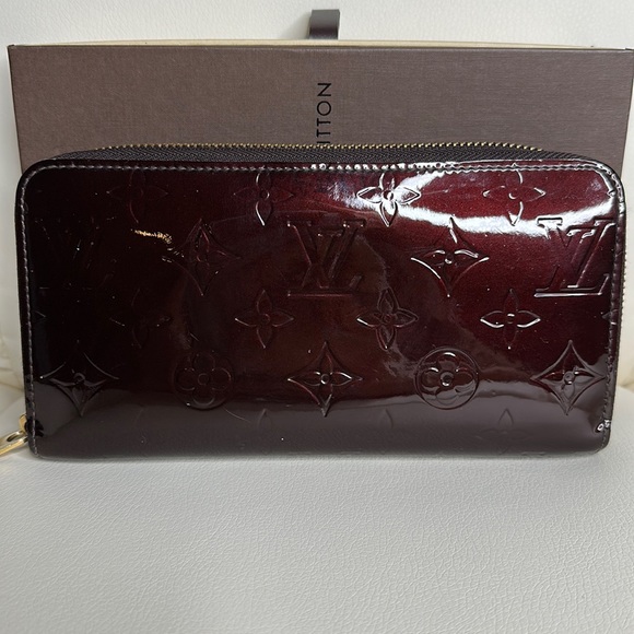 Louis Vuitton Handbags - Louis vuitton vernis amarante long zip wallet